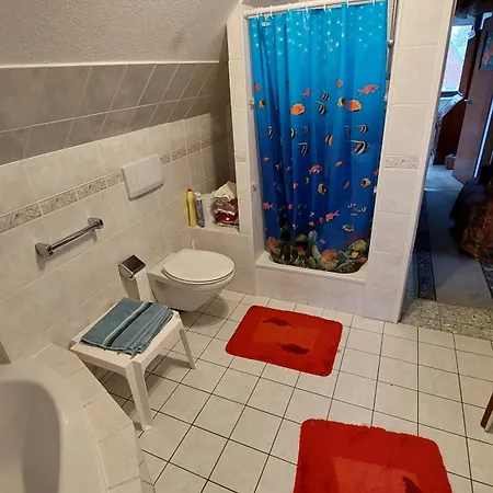 Doppelzimmer Mit Eigenem Bad Lubeck